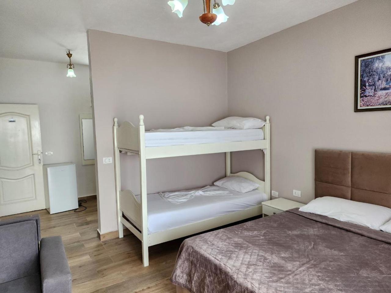 Hotel Maren ドゥラス 部屋 写真