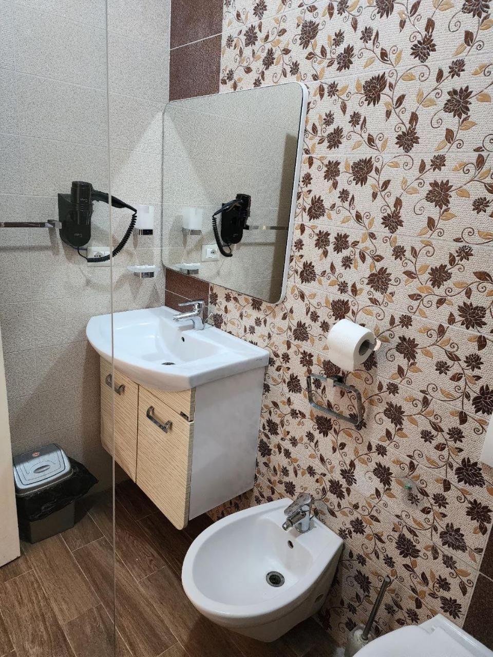 Hotel Maren ドゥラス 部屋 写真