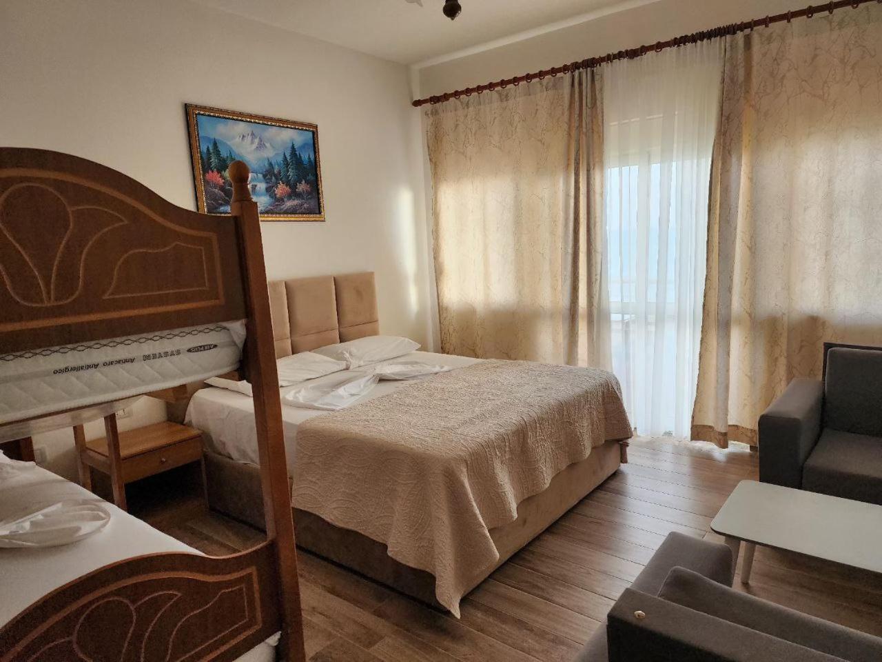 Hotel Maren ドゥラス 部屋 写真