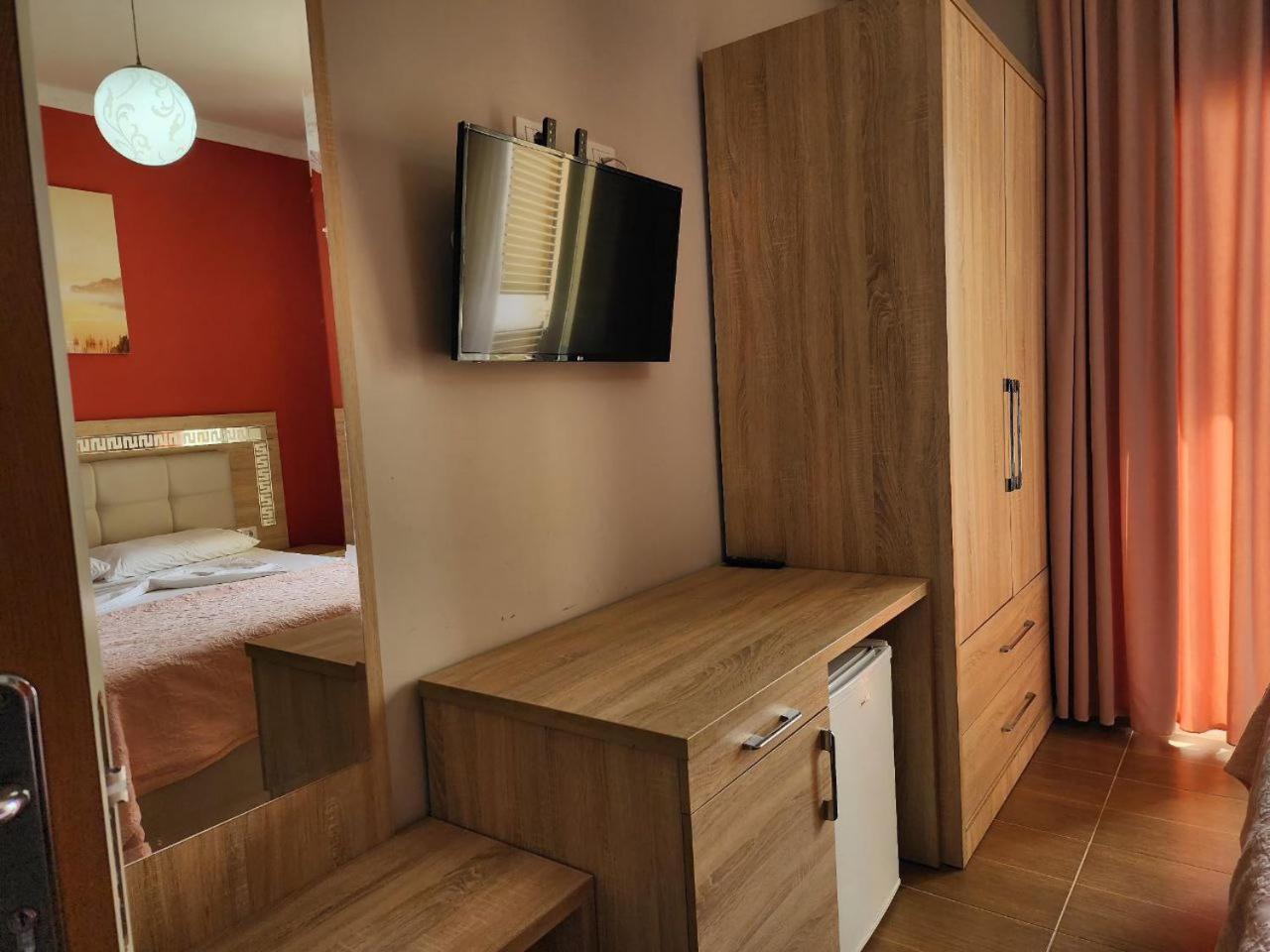 Hotel Maren ドゥラス 部屋 写真
